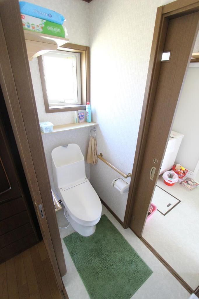 北進町１丁目２９番　戸建て 内観