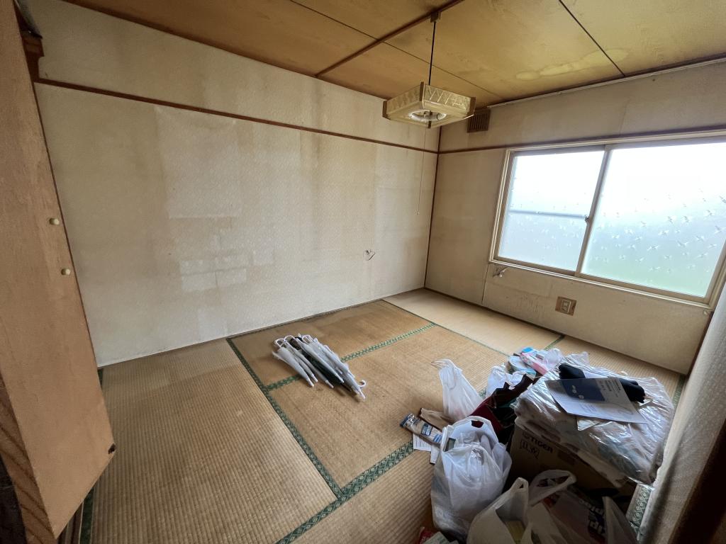 無加川町３９６番　戸建て 内観