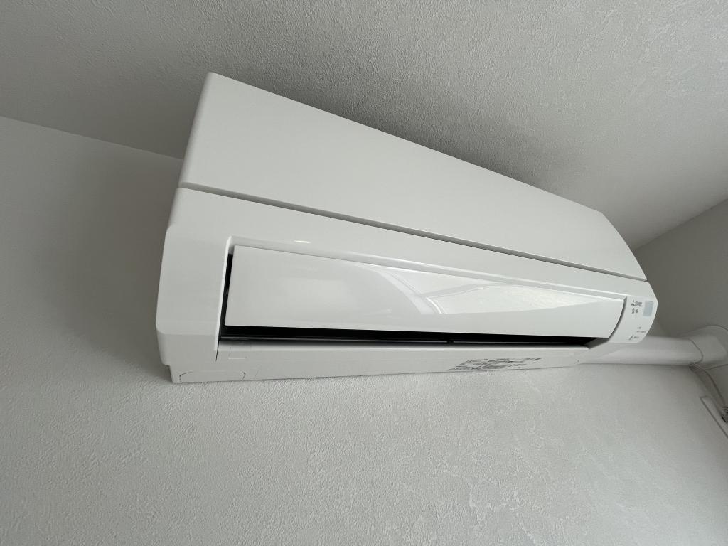 朝日町２９番　戸建て 内観