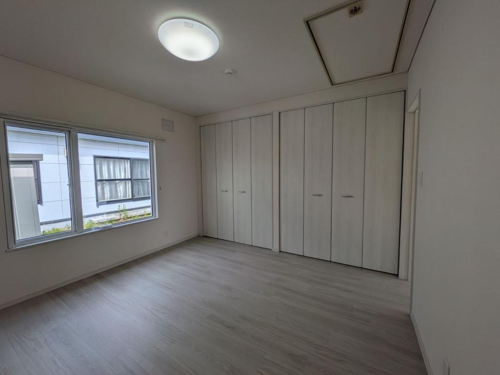小泉３８９番　戸建て 内観
