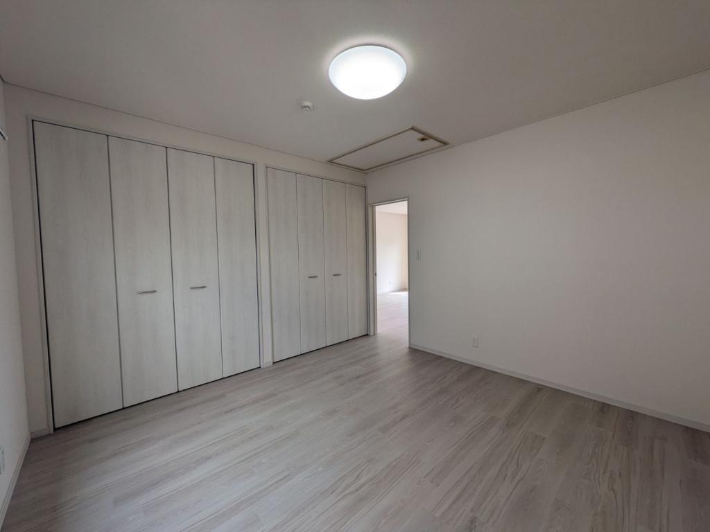 小泉３８９番　戸建て 内観