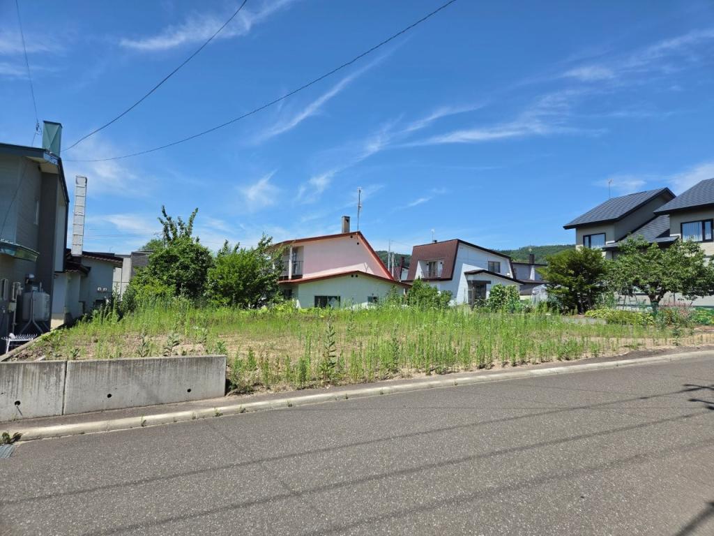 売土地　高栄東町３丁目157番6、157番7 内観