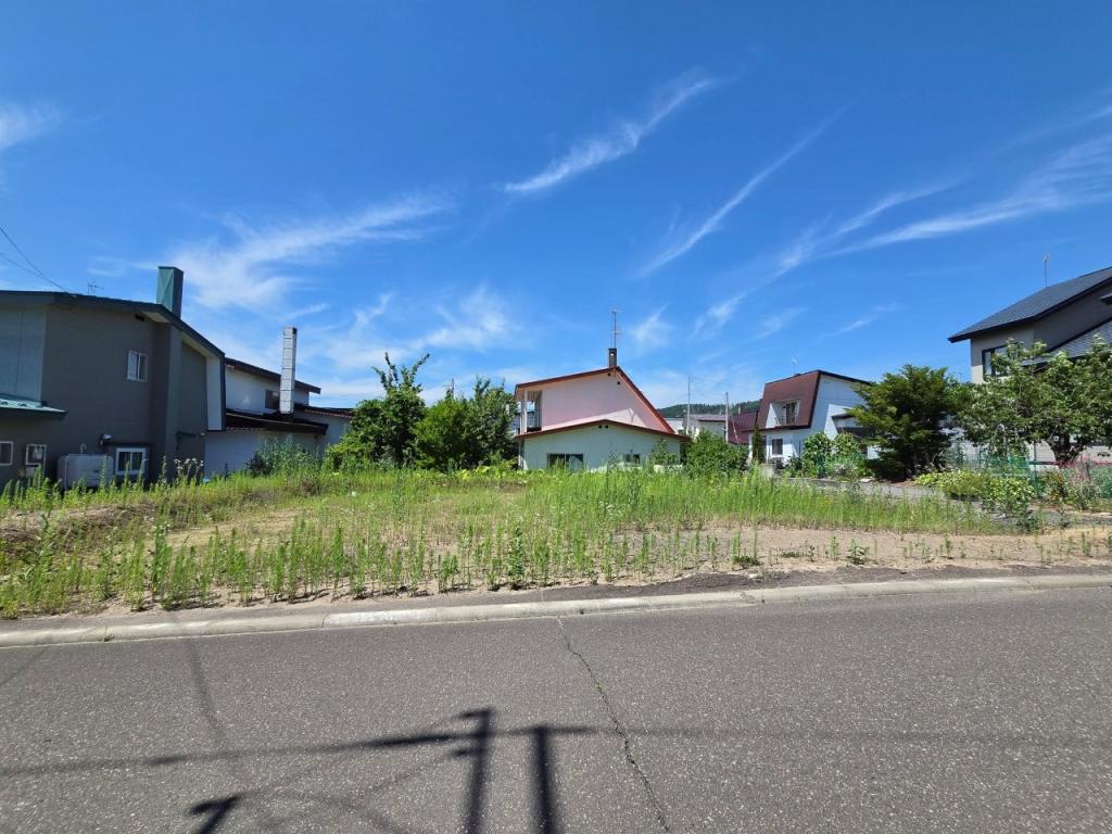 売土地　高栄東町３丁目157番6、157番7 内観
