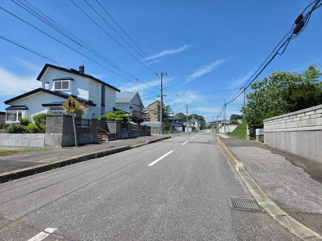 売土地　美山町南７丁目4番110 内観