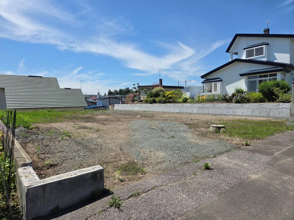 売土地　美山町南７丁目4番110 内観