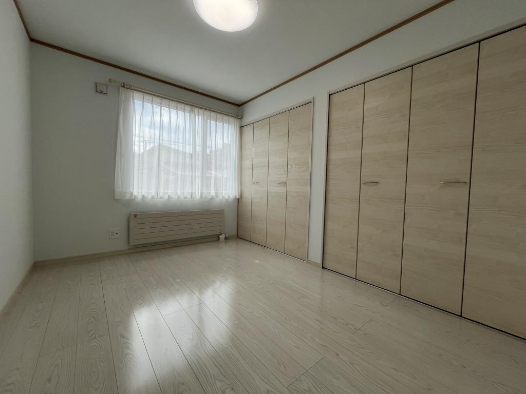 美芳町９丁目３番　戸建て 内観