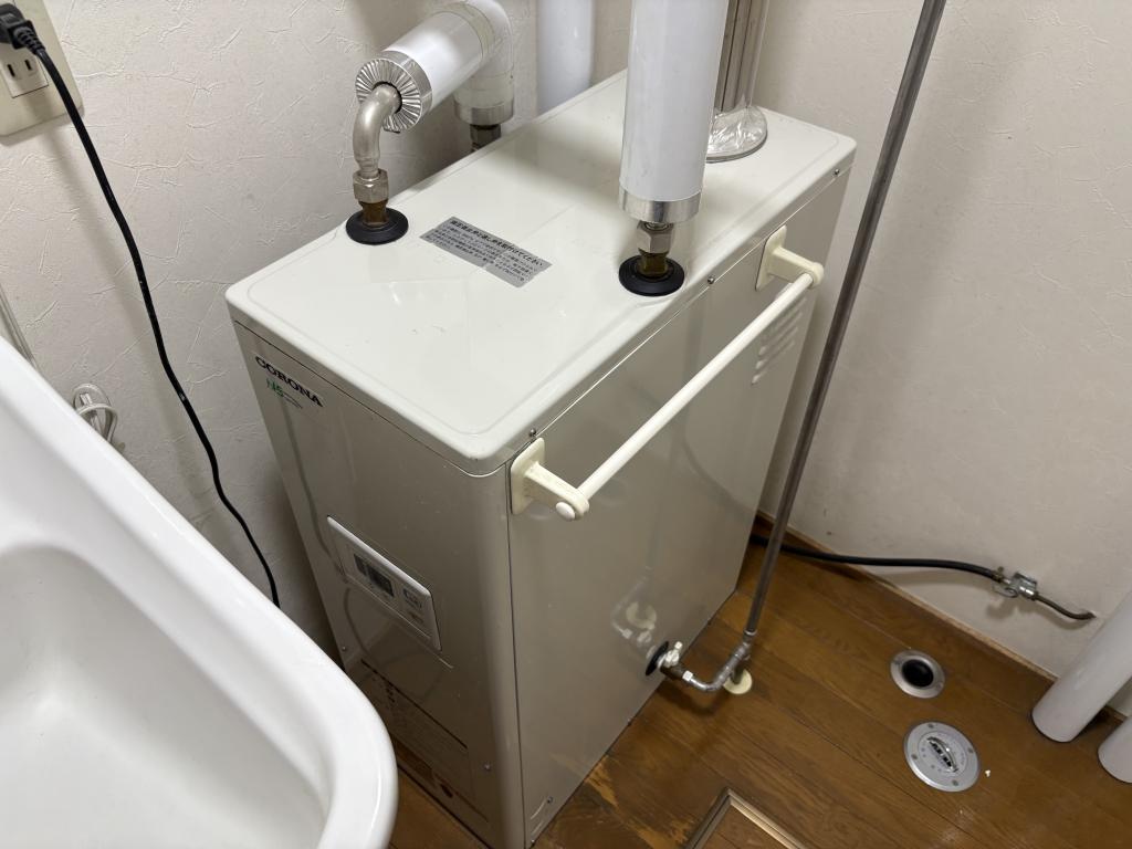 中央三輪２丁目３９９番　戸建て 内観