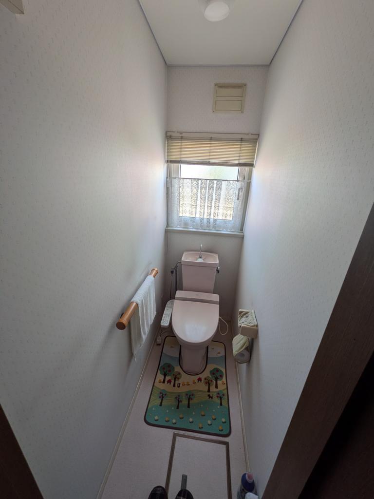 緑町３丁目２番　戸建て 内観
