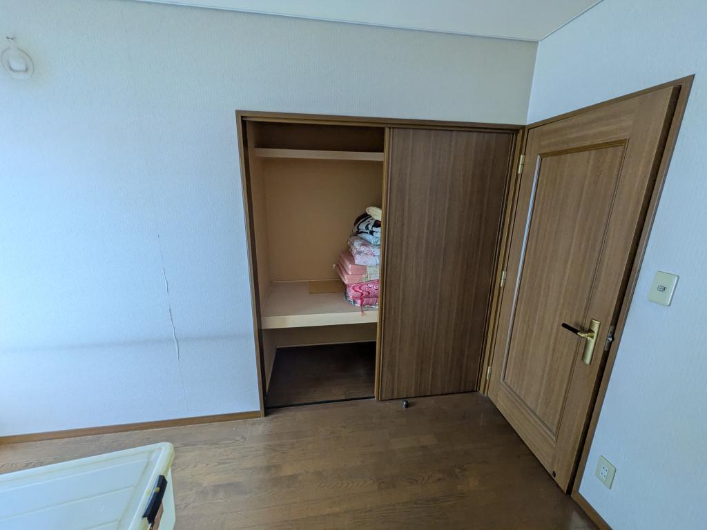 緑町３丁目２番　戸建て 内観