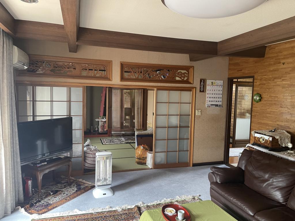 田端町１番　戸建て 内観