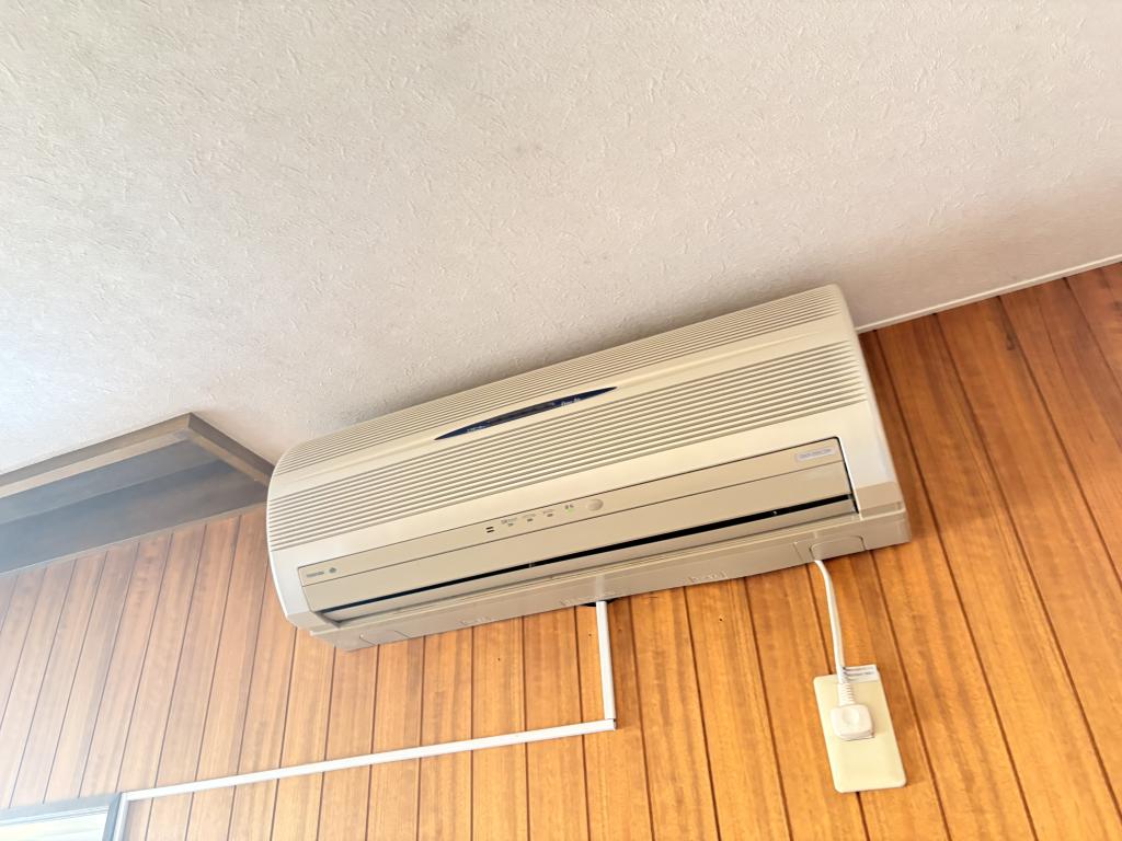三楽町１９４番　戸建て 内観