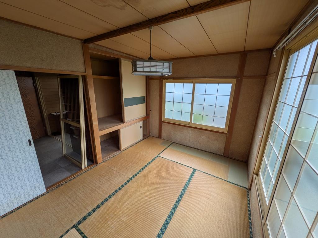 西富町３丁目１２３番　戸建て 内観