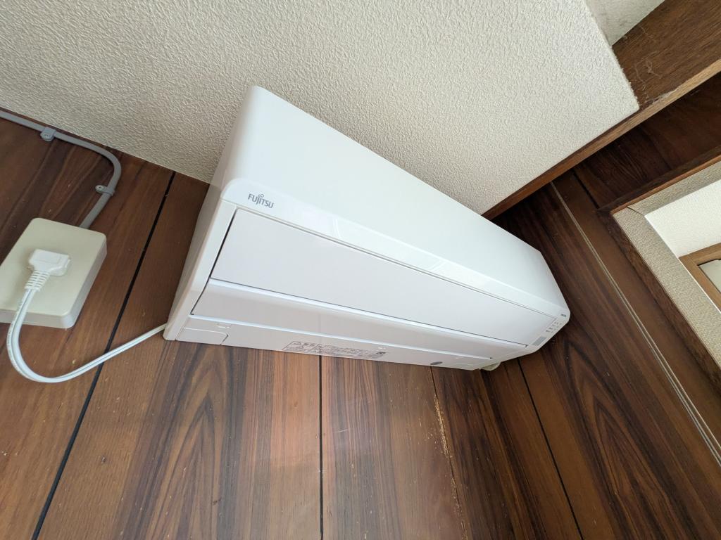 西富町３丁目１２３番　戸建て 内観