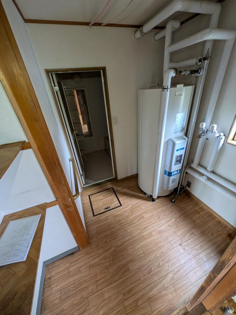 西富町３丁目１２３番　戸建て 内観