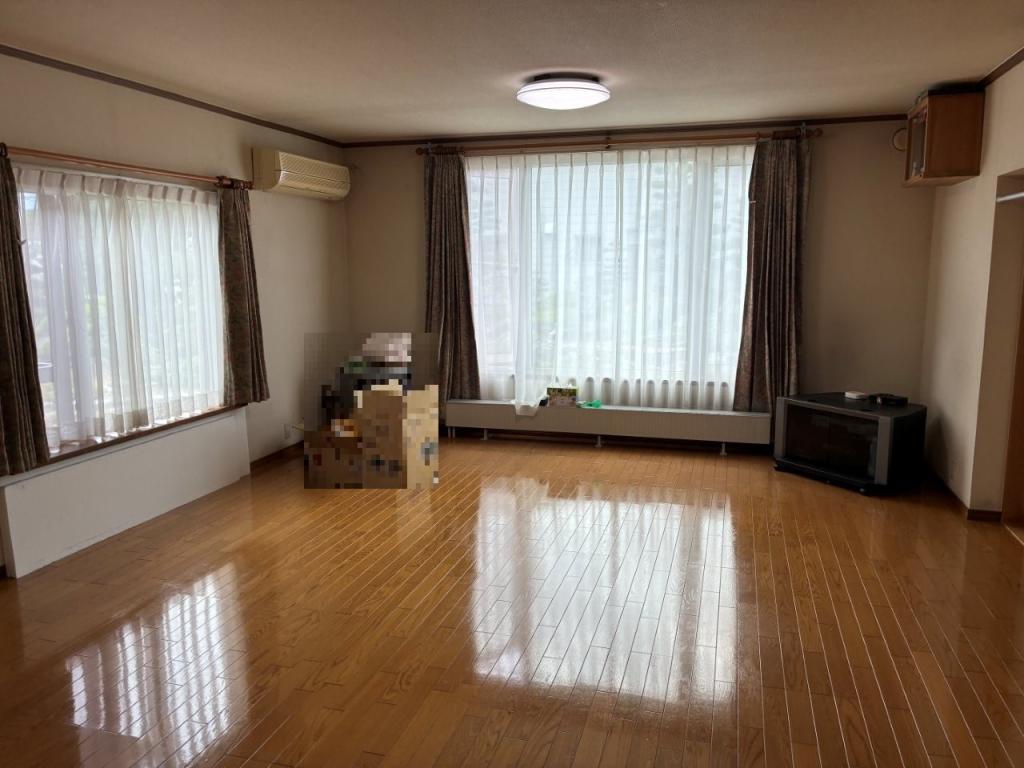 中古戸建　三楽町154番地17 内観