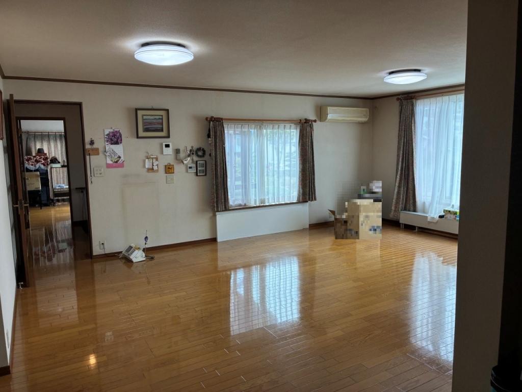 中古戸建　三楽町154番地17 内観