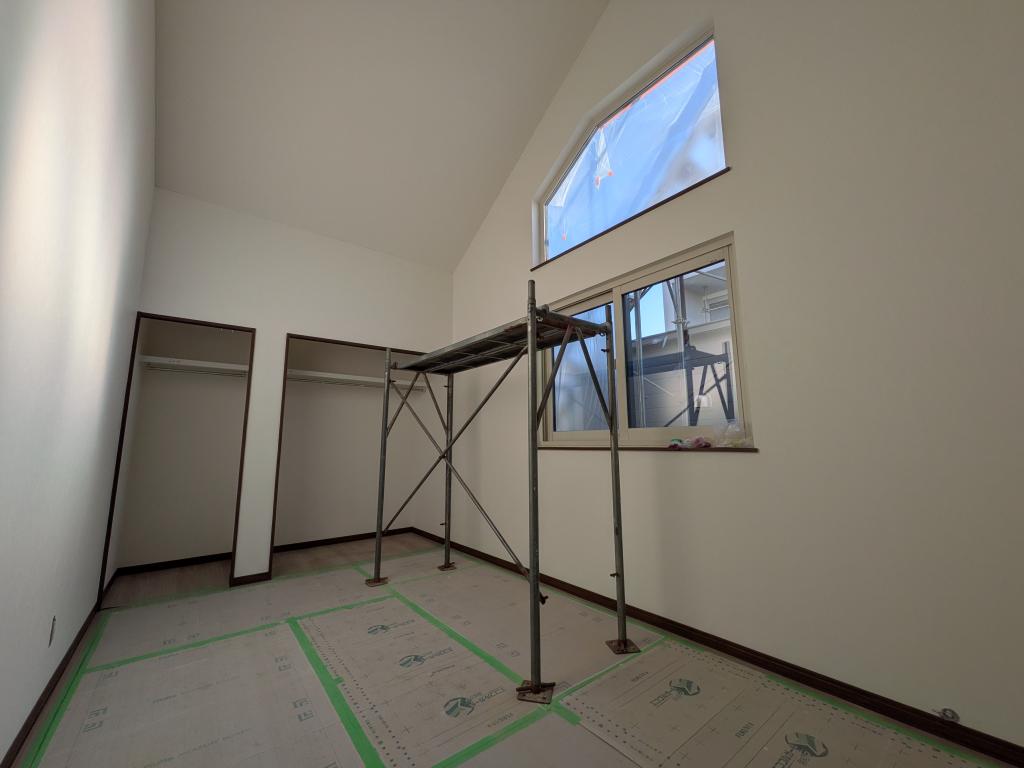 中央三輪３丁目５３０番　戸建て 内観