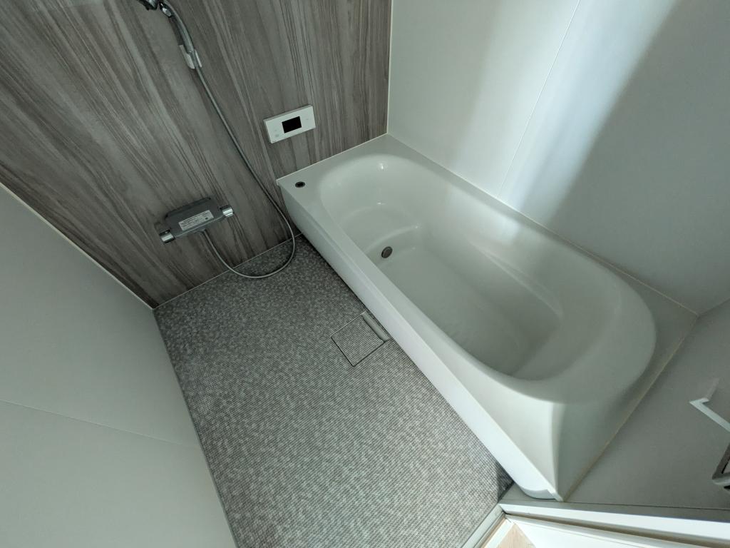 山下町４丁目１番　戸建て 内観