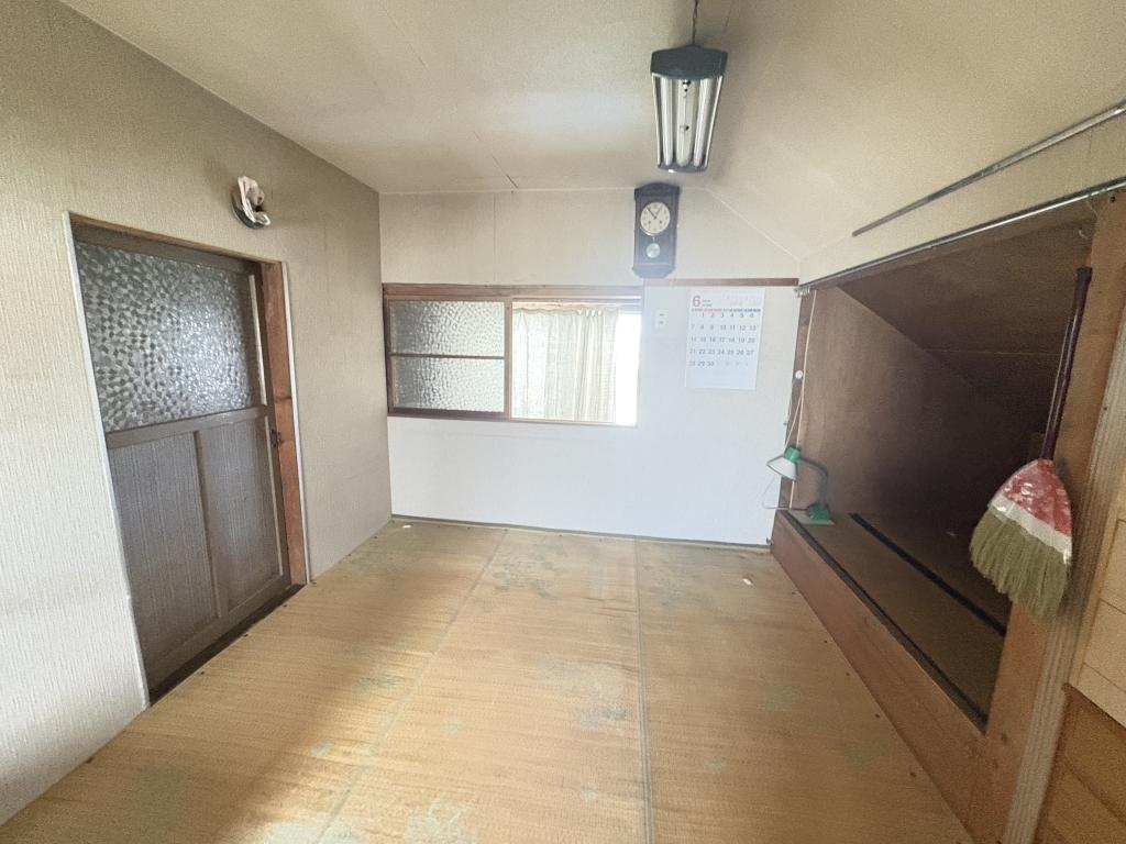 高砂町６番　戸建て 内観