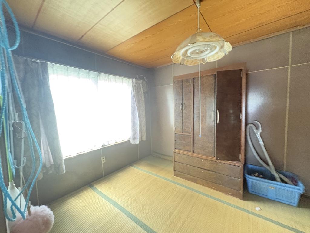 高砂町６番　戸建て 内観