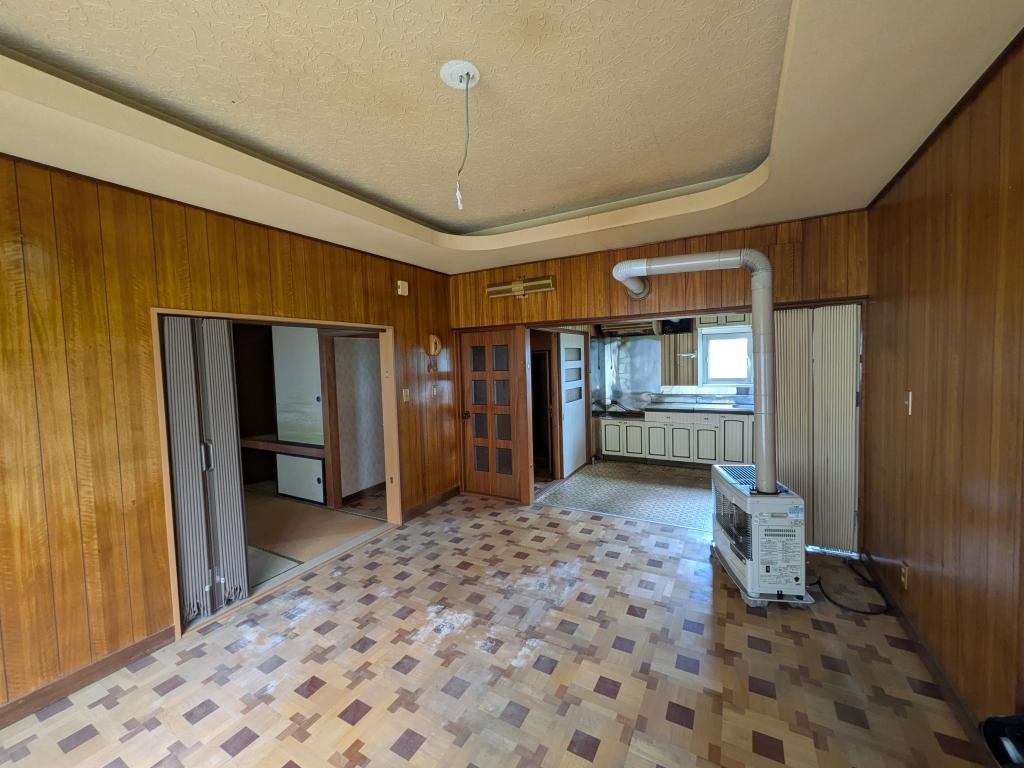 豊地１０３番　戸建て 内観