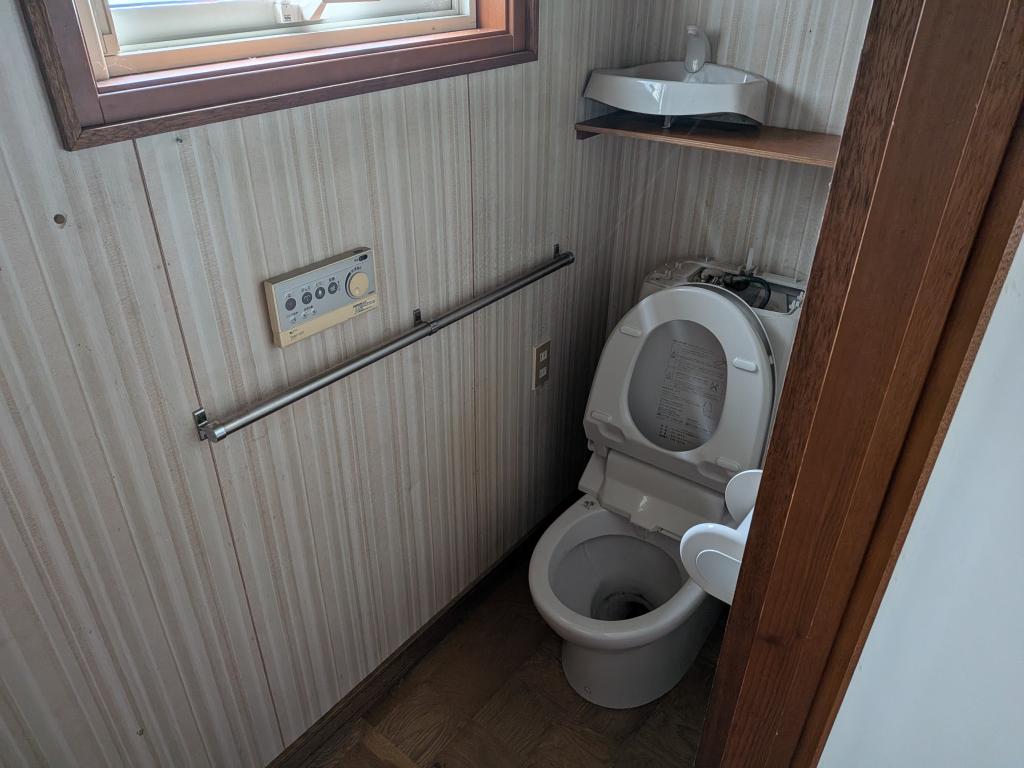 豊地１０３番　戸建て 内観