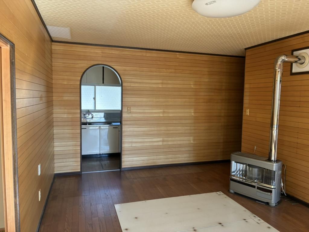 中古戸建　高栄東町３丁目26番9号 内観