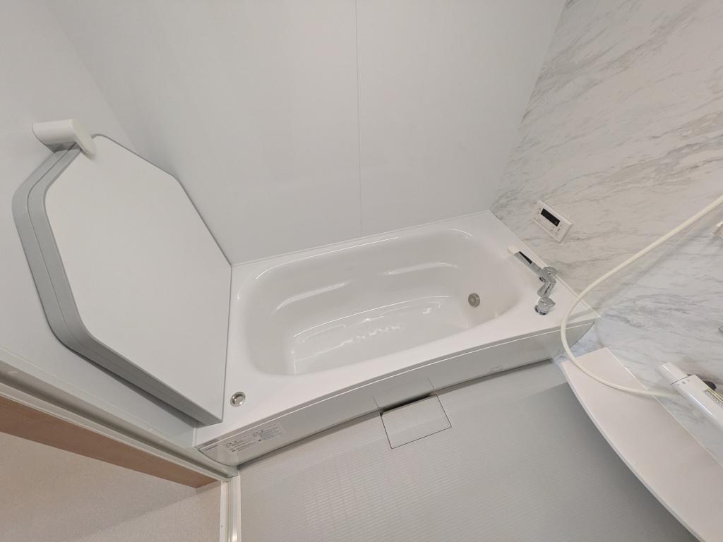 花月町１１番　戸建て 内観