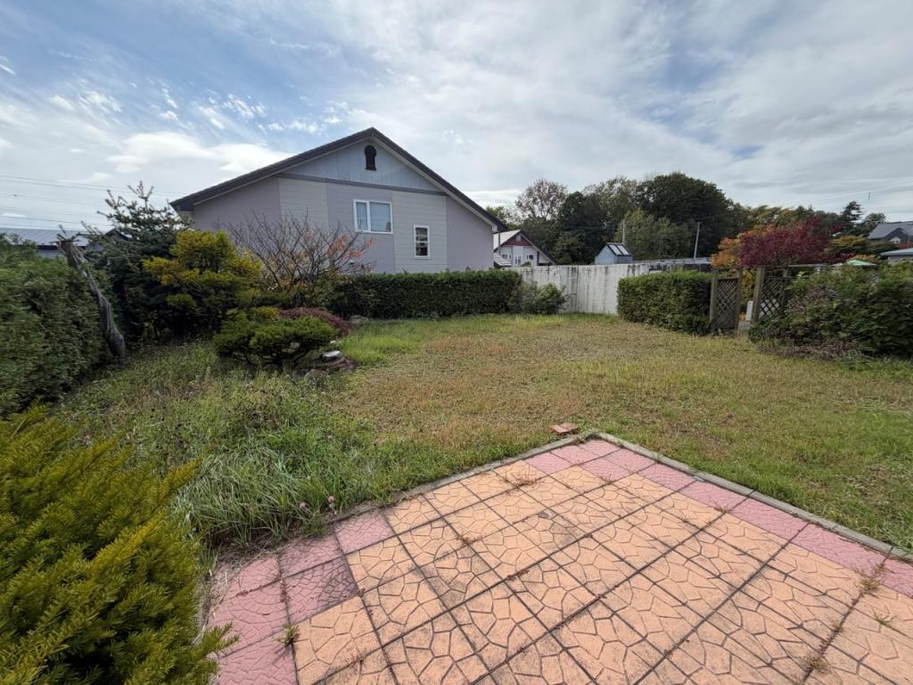中古戸建　美山町南８丁目39番地65 外1筆 内観