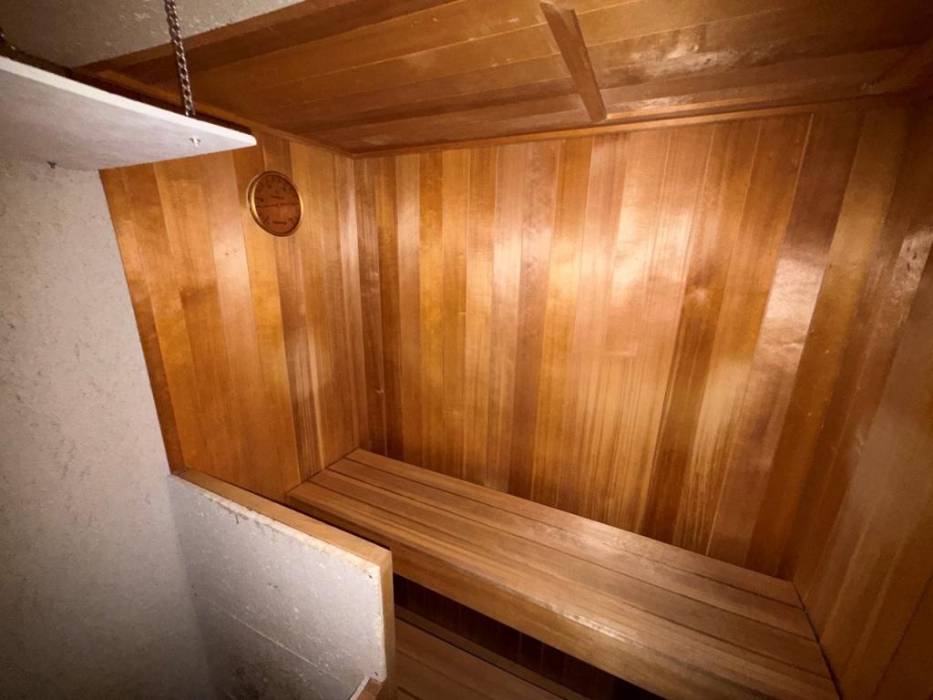中古戸建　美山町南８丁目39番地65 外1筆 内観