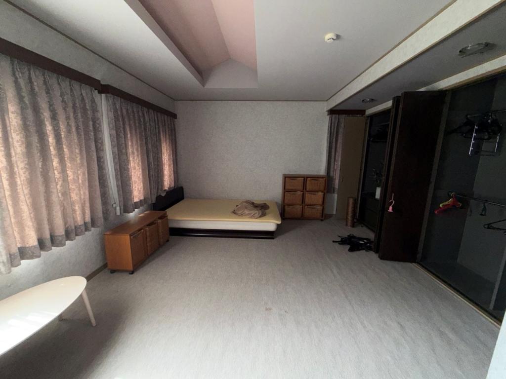 中古戸建　美山町南８丁目39番地65 外1筆 内観