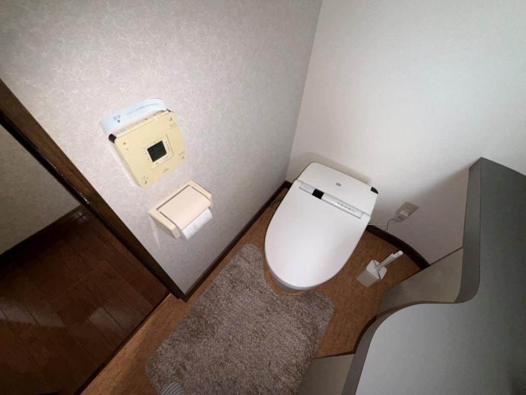 中古戸建　美山町南８丁目39番地65 外1筆 内観