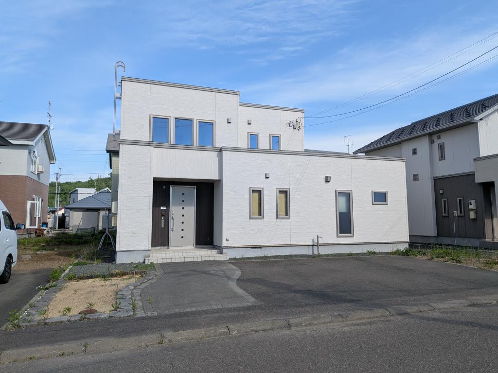 川東５６番　戸建て