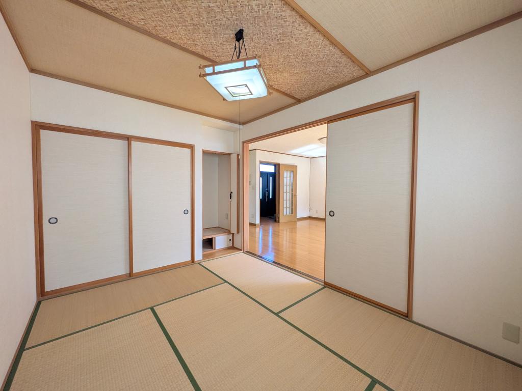 北光３０５番　戸建て 内観