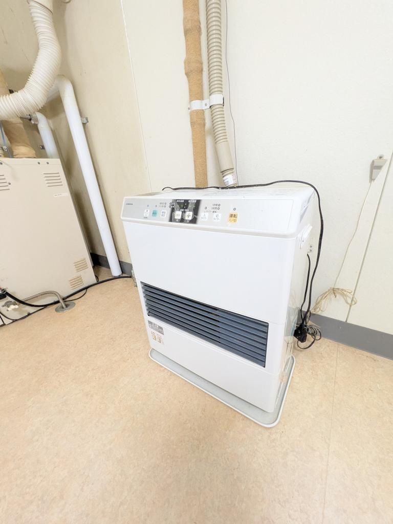 美芳町６丁目５番　戸建て 内観