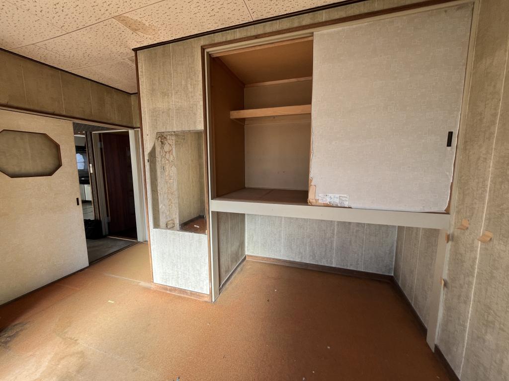 相内町１０６番　戸建て 内観