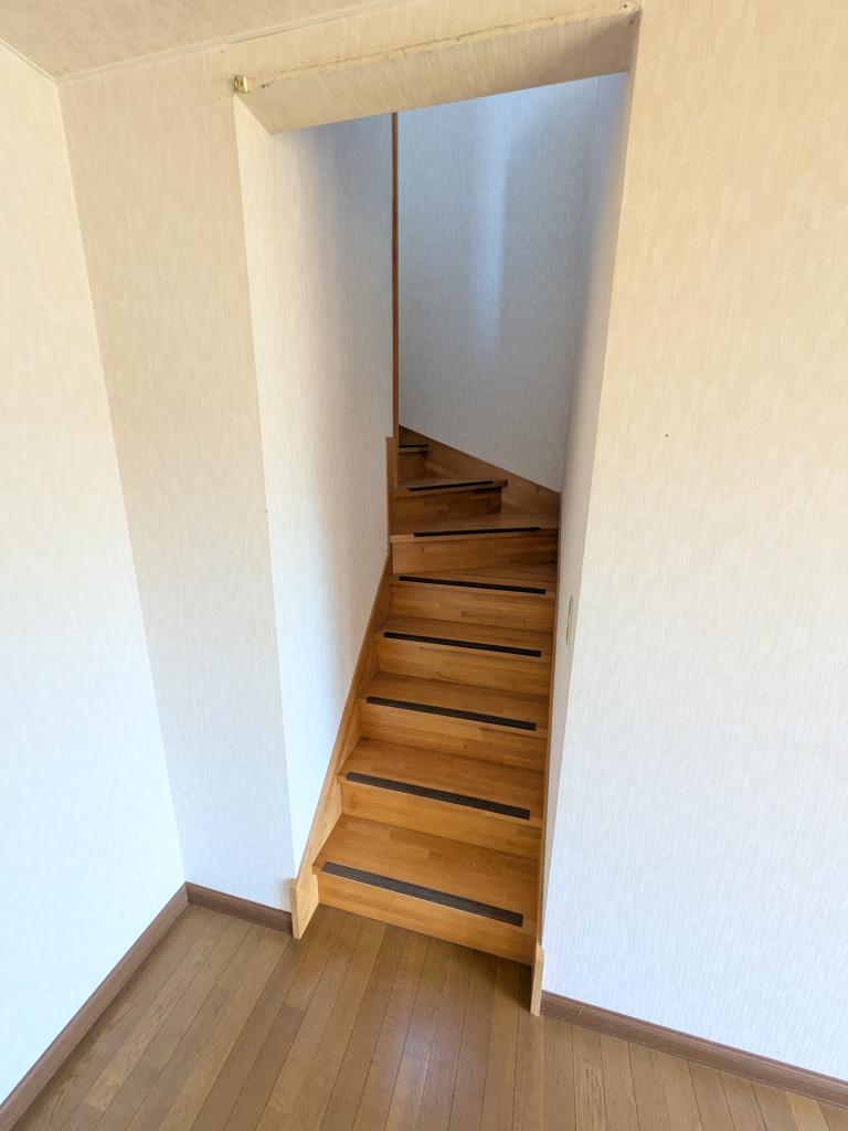 上ところ２３６番　戸建て 内観