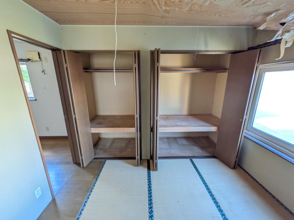 上ところ２３６番　戸建て 内観