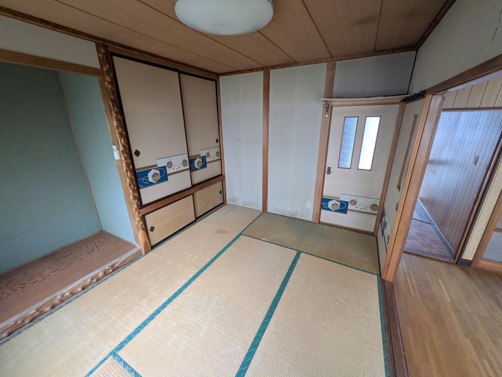 清見町７３番　戸建て 内観