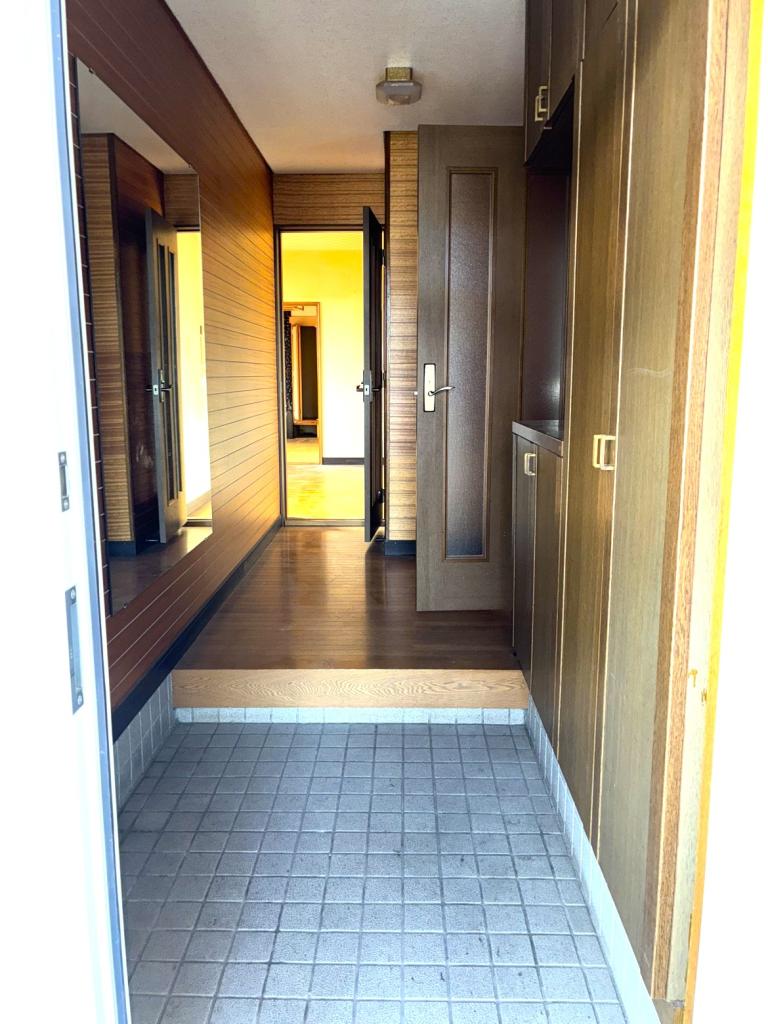 中古戸建　高栄東町４丁目5番17号 内観