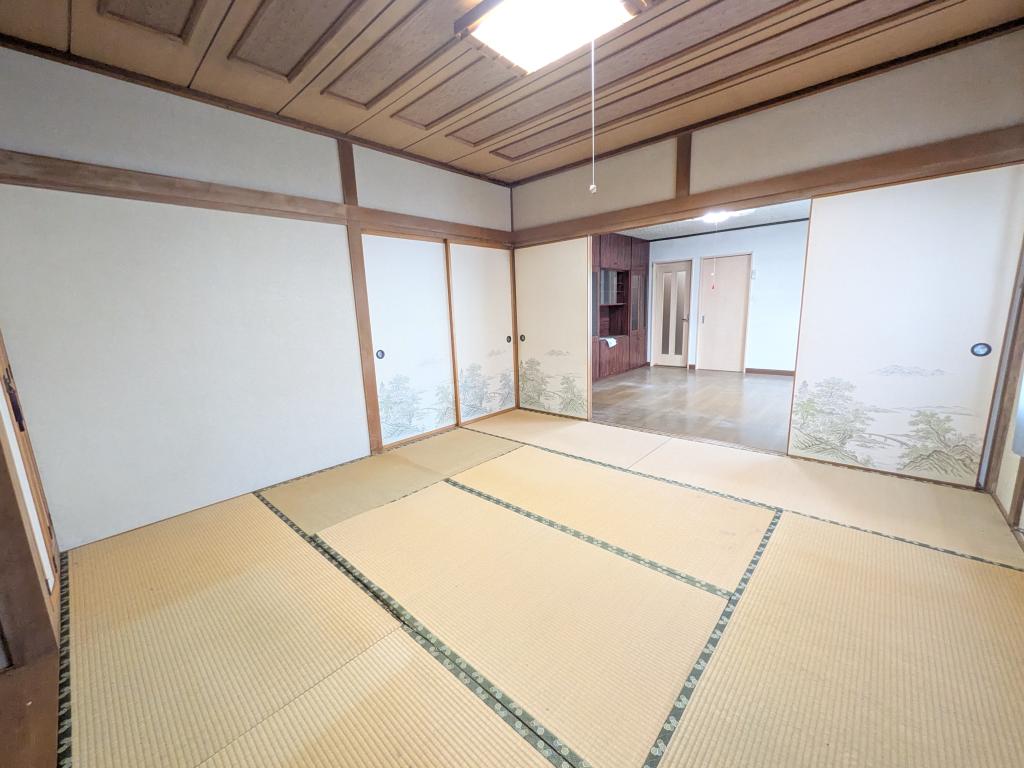 相内町３１６番　戸建て 内観