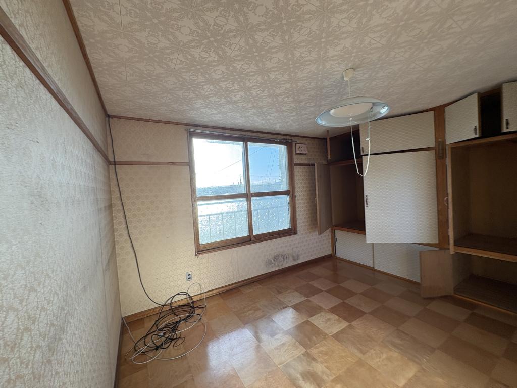 南町２丁目２番　戸建て 内観