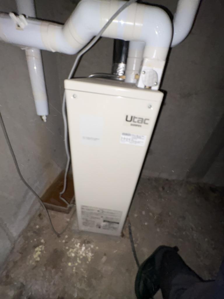 南町２丁目２番　戸建て 内観