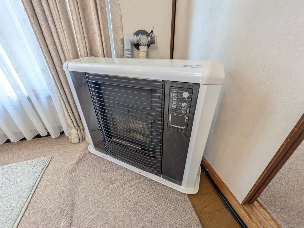 寿町４丁目８番　戸建て 内観